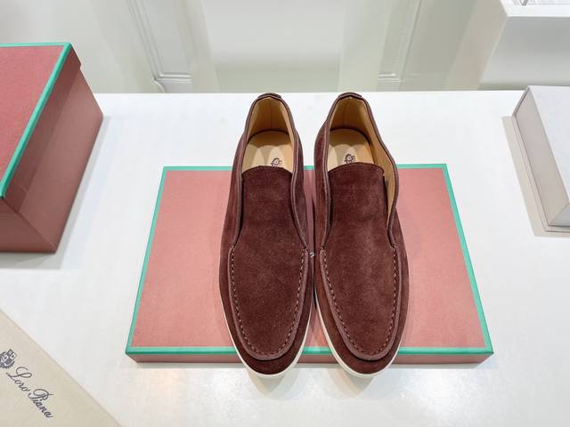 Loro Piana 帆船鞋 Open Walk深口鞋，高帮 意大利顶级羊绒品牌，不懈追求优质，珍稀原材料，对于优质品质的矢志不渝追求已令它成为行业的标杆，羊绒